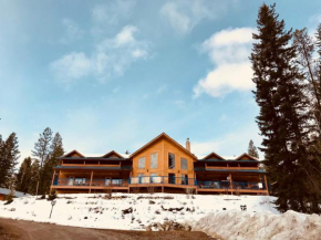 Отель Glenogle Mountain Lodge and Spa, Голден